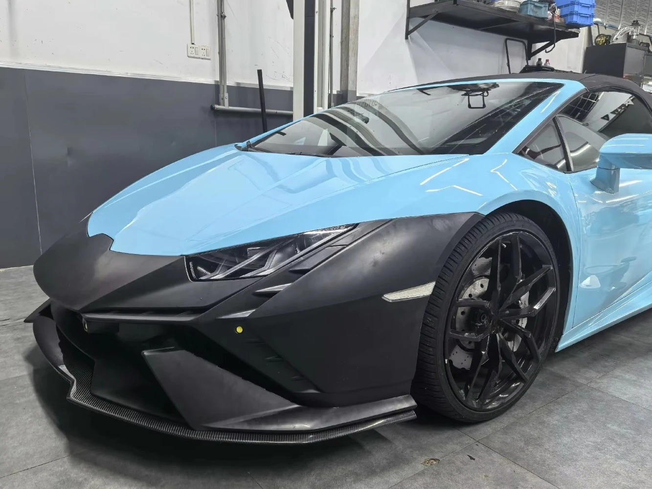 High Quality Fast Delivery Whole Sale Price Prepreg Dry Carbon Fiber Tecnica Front Lip Front Bumper Lip for  Huracan